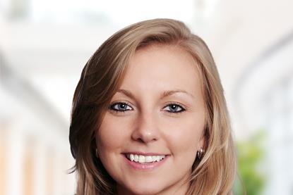 Amanda Lyons Headshot 1000x1000