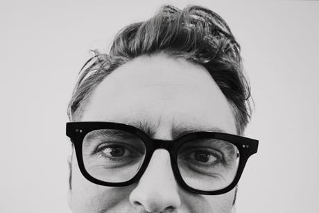 Tom Headshot