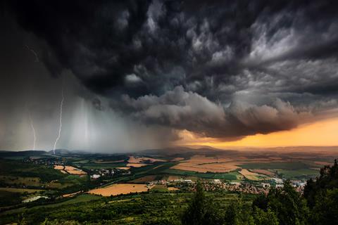 storm cluster, stormy